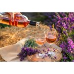 Luxusní well being piknik v Levandulovém údolí s biodynamickou aromaterapií a degustačním menu Dárkový poukaz: PDF elektronická verze poukazu – Hledejceny.cz