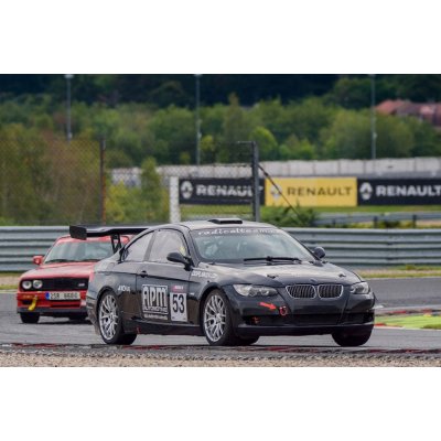 Závodníkem v Le Most 1 osoba Jízda 50 60 minut BMW e92 – Hledejceny.cz