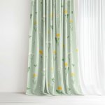 Goldea bavlněný závěs - louka na zelené režné 280x150 cm – Hledejceny.cz