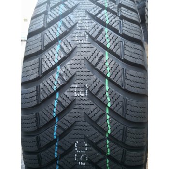 Duraturn Mozzo Winter 225/75 R16 121R