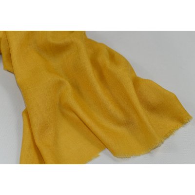 Kašmírová šála Exclusiv šafránově žlutá – Zboží Dáma