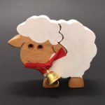 AMADEA Dřevěná ovečka bílá se zvonkem, masivní dřevo, 6x5x2 cm – Zboží Dáma