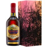 Jose Cuervo Reserva De La Familia Extra Aňejo 38% 0,7 l (karton) (karton) – Zboží Dáma