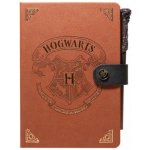CurePink Poznámkový blok s propiskou Harry Potter: Erb Bradavic A5 14,8 X 21 cm CBA5001 – Zbozi.Blesk.cz