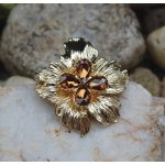 Brož květ broušené sklo zlatá – Zboží Dáma