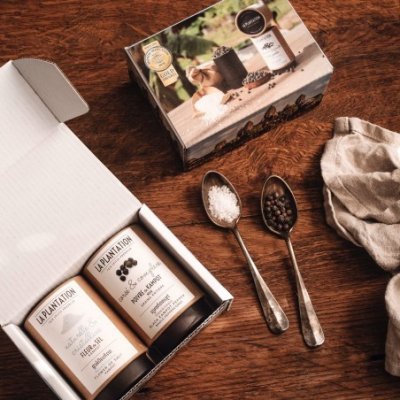 La Plantation Dárková sada Kampotský černý Pepř a Fleur de Sel 2 x 50 g – Sleviste.cz
