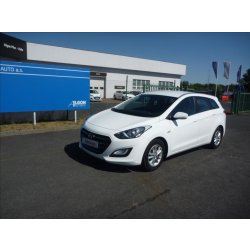 Hyundai i30 1.6 CVVT Manuál Trikolor