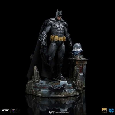 Iron Studios DC Comics Batman Unleashed Deluxe Art Scale 1/10 104098 – Zbozi.Blesk.cz