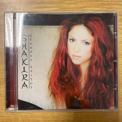 Shakira: Grandes Exitos CD – Hledejceny.cz