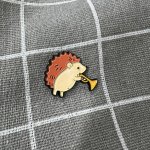 Pinarna Ježeček s trumpetkou – Zboží Dáma