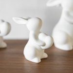 Storefactory Velikonoční dekorace Amelia 9 cm, bílá barva, keramika – Hledejceny.cz