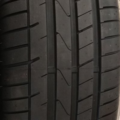 Petlas Velox Sport PT741 255/40 R18 95W