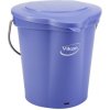 Úklidový kbelík Vikan Fialový plastový kbelík s víkem 6 l