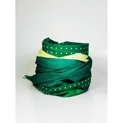 zelený kašmírový šátek s kuličkami – Zbozi.Blesk.cz