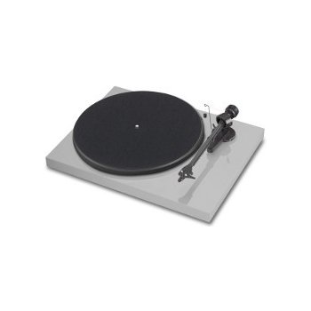 Pro-Ject Debut Carbon