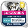 Paštika pro kočky Eukanuba Grain Free Adult Monoproteinová paštika kuře 16 x 85 g