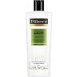 TRESemmé Flawless Waves hydratační kondicionér pro vlnité a kudrnaté vlasy 400 ml – Sleviste.cz