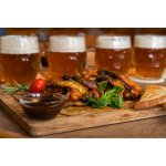 Metr piv z místního pivovaru a kilo dokonale propečených křídel v ostravské restauraci Heřmanická beseda pro dva – Hledejceny.cz