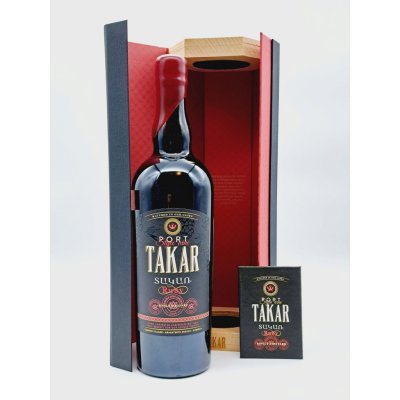 Armenia Takar Ruby 17,5% 0,75 l (dřevěná kazeta) – Hledejceny.cz