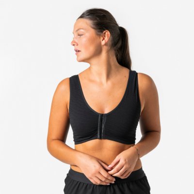 DECATHLON s předním zapínáním černá – Hledejceny.cz