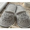 Dámské bačkory a domácí obuv Amavero pantofle se jménem dámské papuče, zimní motiv šedá
