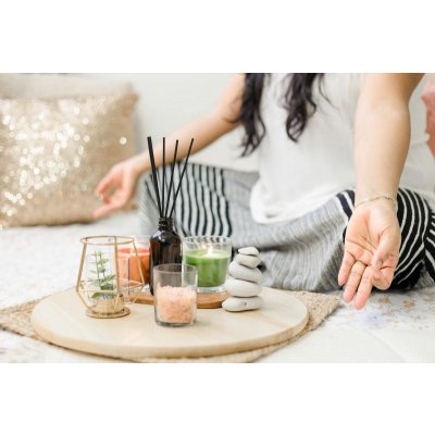 Masérské kurzy pod vedením zkušené lektorky Drahomíry Šmídové - Kurz ajurvédské celotělové masáže II. - Dátá Snéhan - něžný dotek – Hledejceny.cz