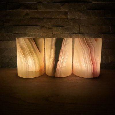 Svícen z přírodního kamene vysoký M Varianta: Zelenkavé tóny – Sleviste.cz