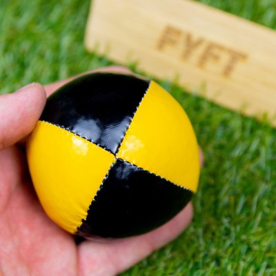 Žonglovací míček 65mm JuggleDream na trénování žonglování Černá žlutá – Zboží Mobilmania