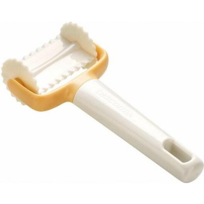 Vykrajovač čtverečků s vlnitým okrajem DELÍCIA 7,0 cm – Zbozi.Blesk.cz