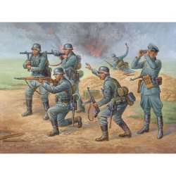 Zvezda German Infantry WWII 8078 1:72