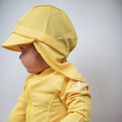 Dětský UV klobouk s kšiltem proti slunci žlutý Geggamoja – Zboží Dáma