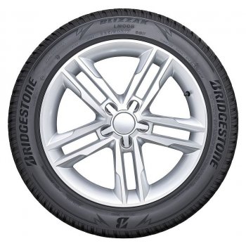 Bridgestone Blizzak LM005 235/55 R19 105V