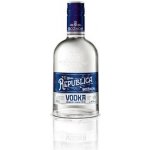 Božkov Republica Třtinová Vodka 40% 0,5 l (holá láhev) – Zboží Mobilmania
