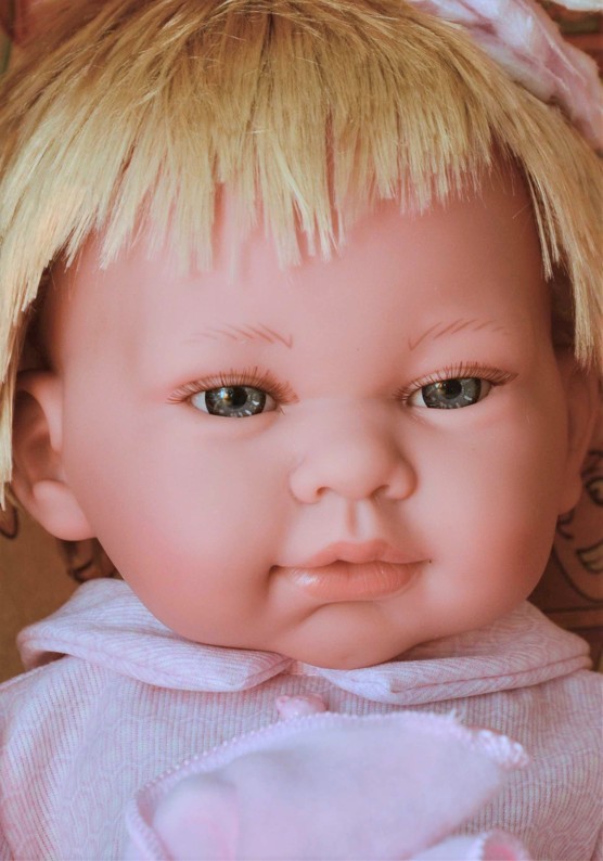 Lamagik Realistické miminko holčička Marina blonďaté vlásky