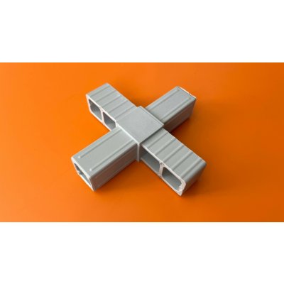 Plastová spojka 205 – Sleviste.cz