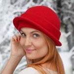 Krumlovanka dámský vlněný modelový klobouk Kr-0032-001 červený – Zboží Dáma