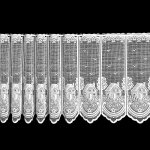 Brilltex žakárová vitrážová záclona DOMEČKY DD695, bílá výška 30cm (v metráži) – Zboží Mobilmania