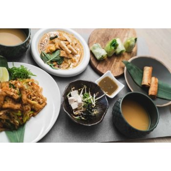 Kurz thajské kuchyně 2 osoby Příprava čtyřchodového menu 2 3 hodiny