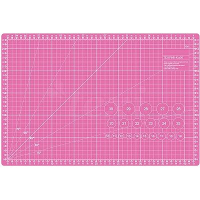 STRIMA Řezací podložka na látky, patchwork TEXI PINK S, samosvorná, růžová, 45x30cm, vel. S , tloušťka 3mm – Zboží Mobilmania