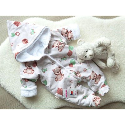 Amálka Kojenecká zateplená kombinéza s potiskem hraček – Hledejceny.cz