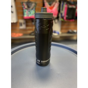 Under Armour Sideline Squeeze Bottle 950ml Red