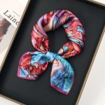 hedvábný šátek Kosatce na plátně – Zboží Dáma