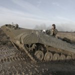 Jízda v obrněném transportéru – Zboží Dáma