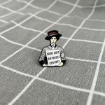 Pinarna Žena s nápisem Same sh*t different century Stejné sr*čky, jiné století – Zboží Dáma