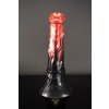 Dilda Twisted Beast Orobas Demon Blood Ombre Large prémiové silikonové dildo s Vac U Lock přísavkou 35 x 5,5 - 9,3 cm