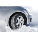 Goodyear UltraGrip 9 205/65 R15 94T