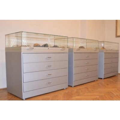 Expoint výstavní stolová vitrína 100 x 60 x 70+30 cm – Zboží Dáma