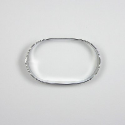 Vykrajovátka na perníčky a cukroví MOKA oválek č.1 (4cm) nerez – Sleviste.cz