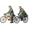 Sběratelský model Tamiya 35240 German Soldier w/Bicycles 1:35