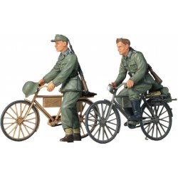 Tamiya 35240 German Soldier w/Bicycles 1:35